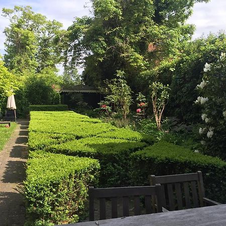 Bed And Breakfast De Oude Pastorie Sneek Buitenkant foto