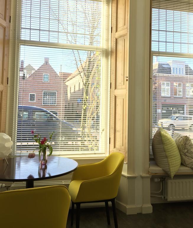 Bed And Breakfast De Oude Pastorie Sneek Kamer foto