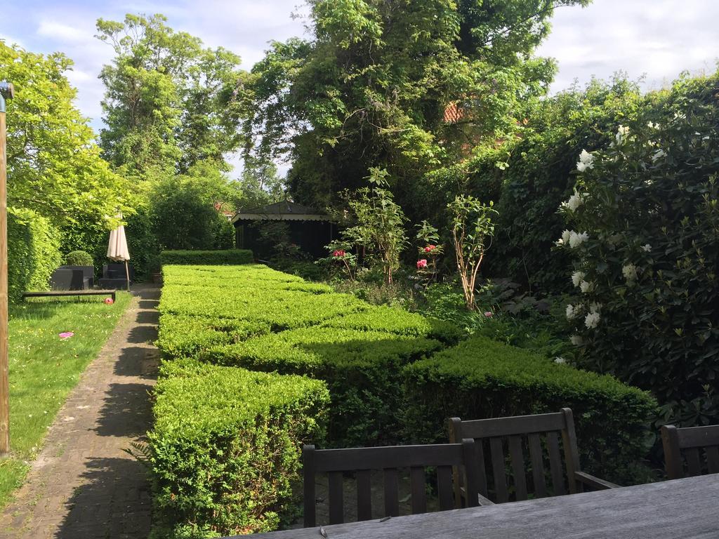 Bed And Breakfast De Oude Pastorie Sneek Buitenkant foto